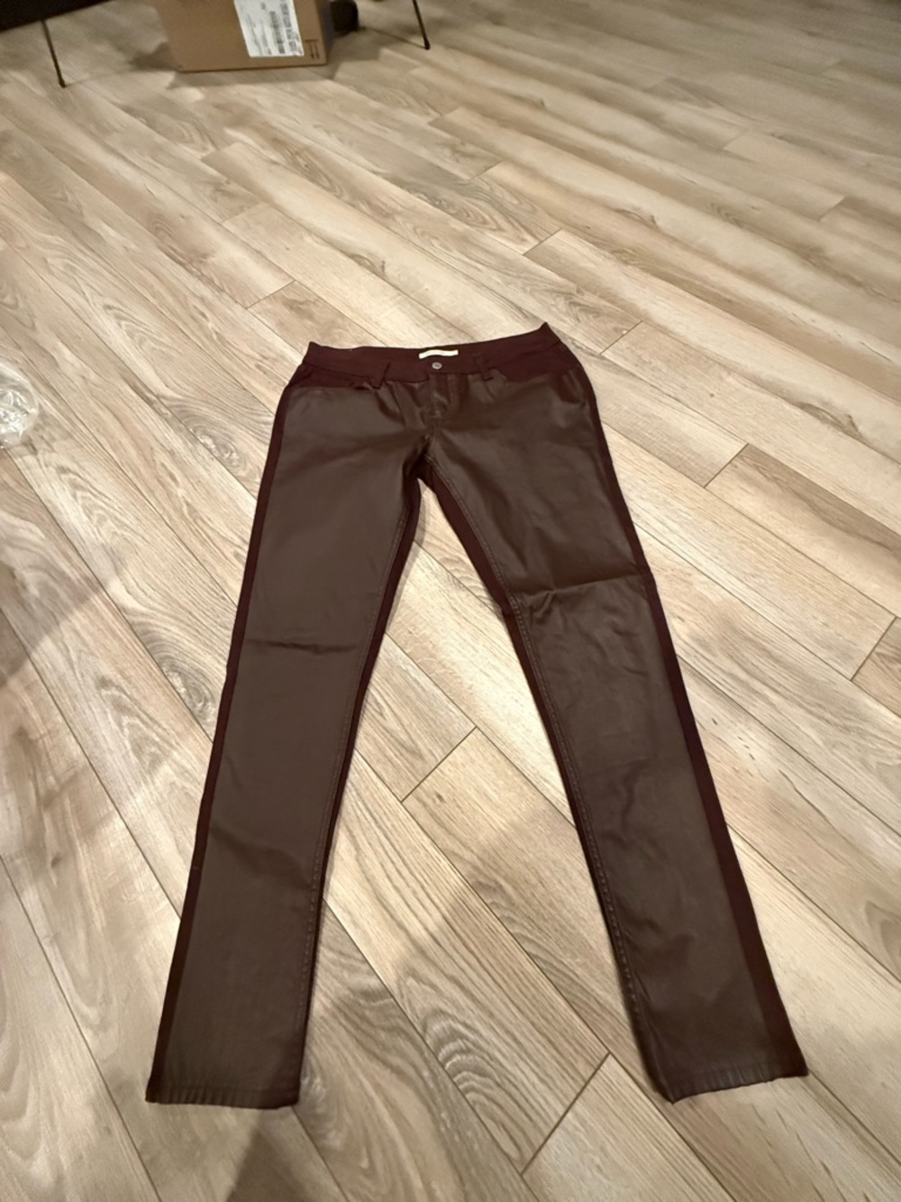 Levi's Maroon color  Skinny Jeans - Women's